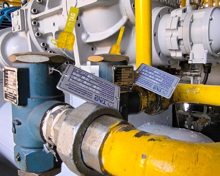 Válvulas industriais identificadas